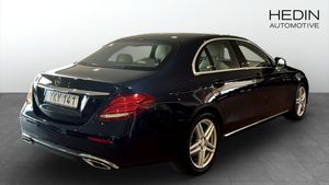 Mercedes E220 bild 2
