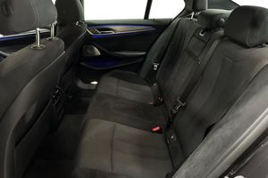 BMW 530 bild 14