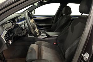 BMW 530 bild 13