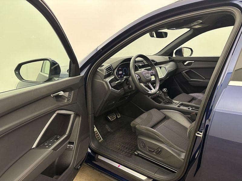 Audi Q3 bild 12