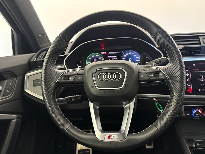 Audi Q3 bild 18