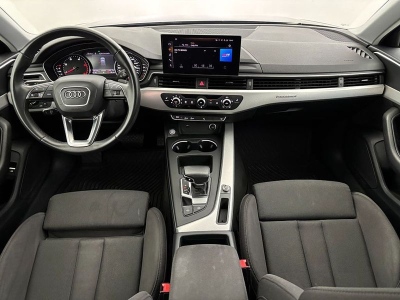 Audi A4 bild 16