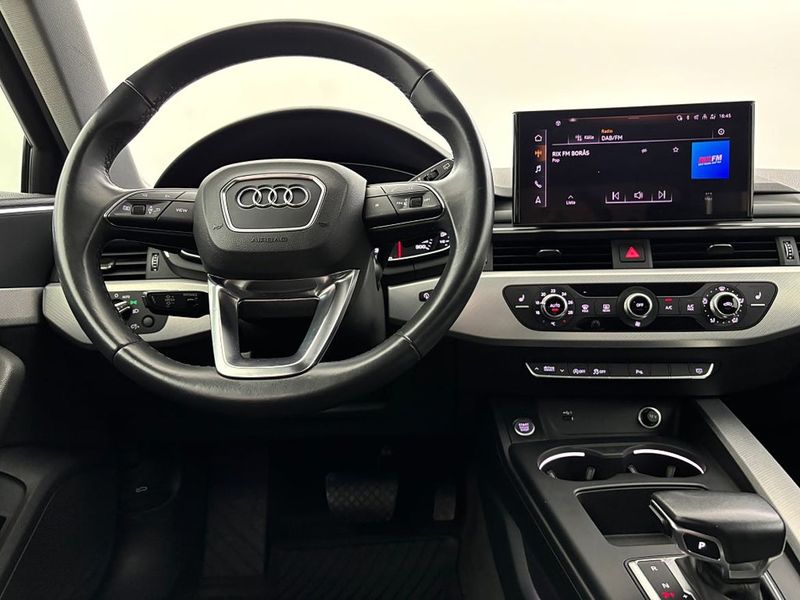 Audi A4 bild 17