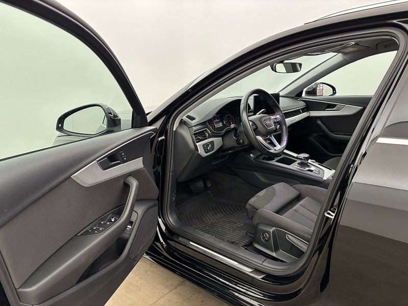 Audi A4 bild 12