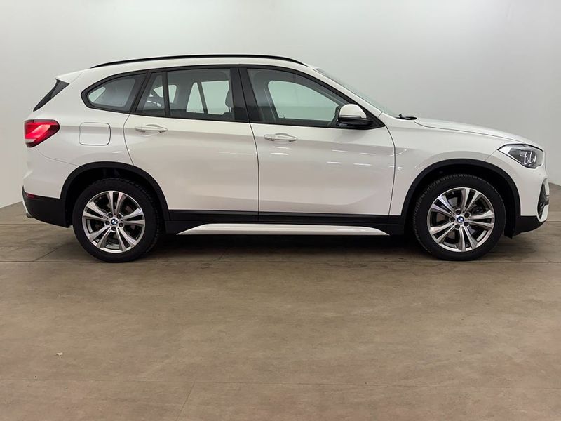 BMW X1 bild 7