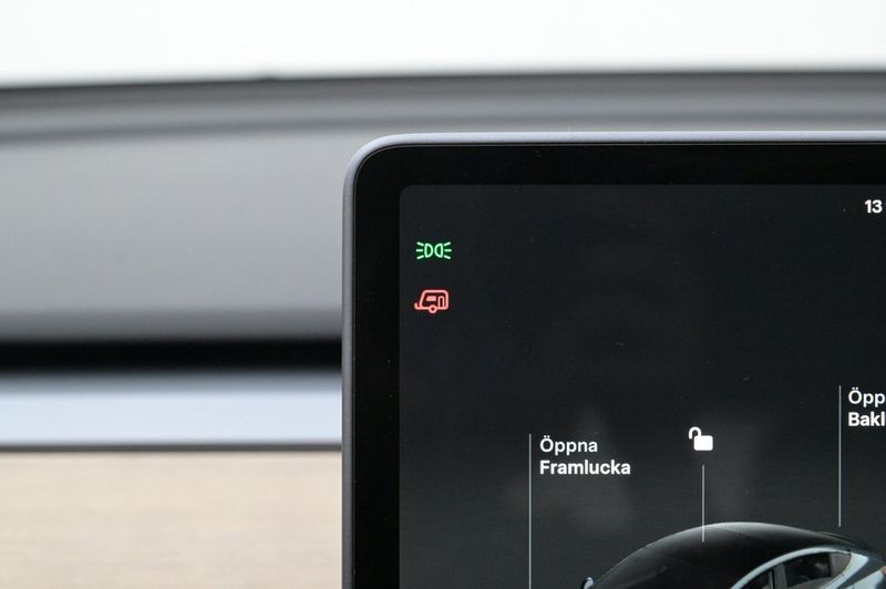 Tesla Model 3 bild 22
