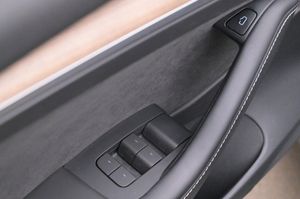 Tesla Model 3 bild 10