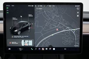 Tesla Model Y bild 16