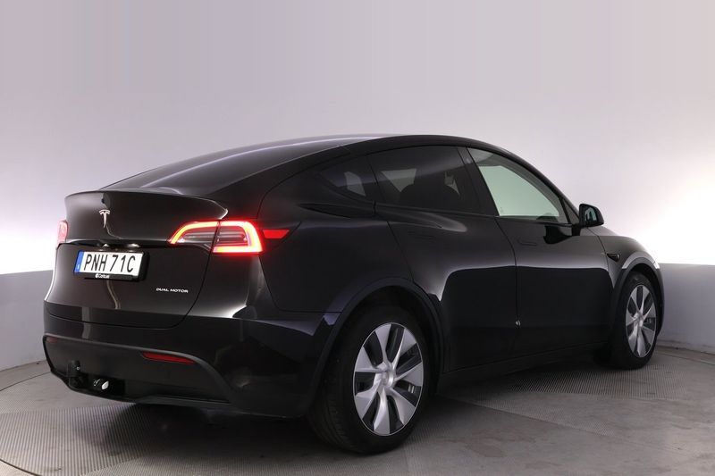 Tesla Model Y bild 5