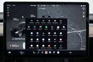 Tesla Model Y bild 17
