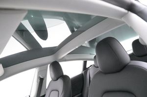 Tesla Model 3 bild 20