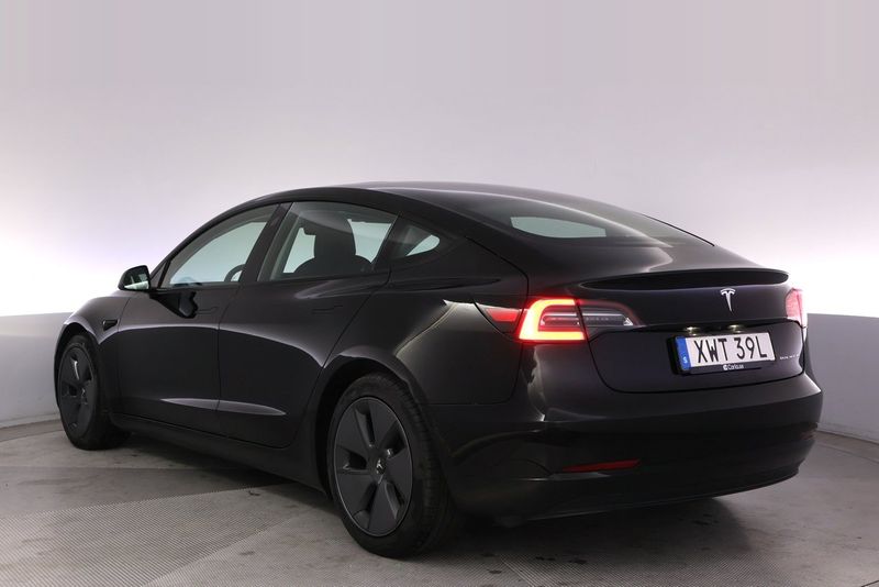 Tesla Model 3 bild 4