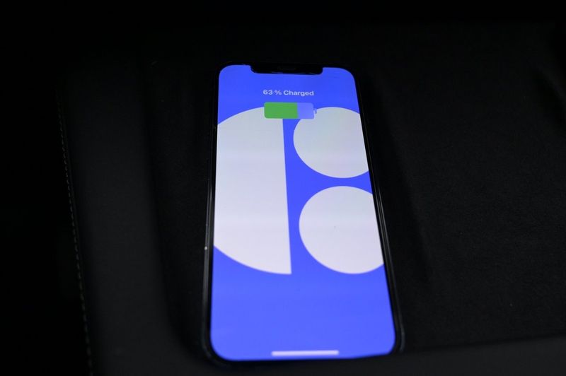 Tesla Model 3 bild 19