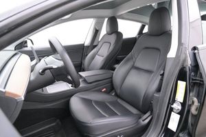 Tesla Model 3 bild 9
