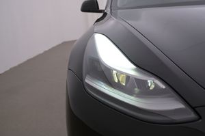 Tesla Model 3 bild 26