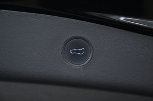 Tesla Model 3 bild 23
