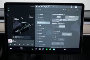 Tesla Model 3 bild 11
