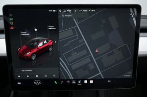 Tesla Model Y bild 19