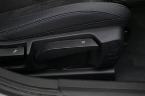 BMW 330 bild 13