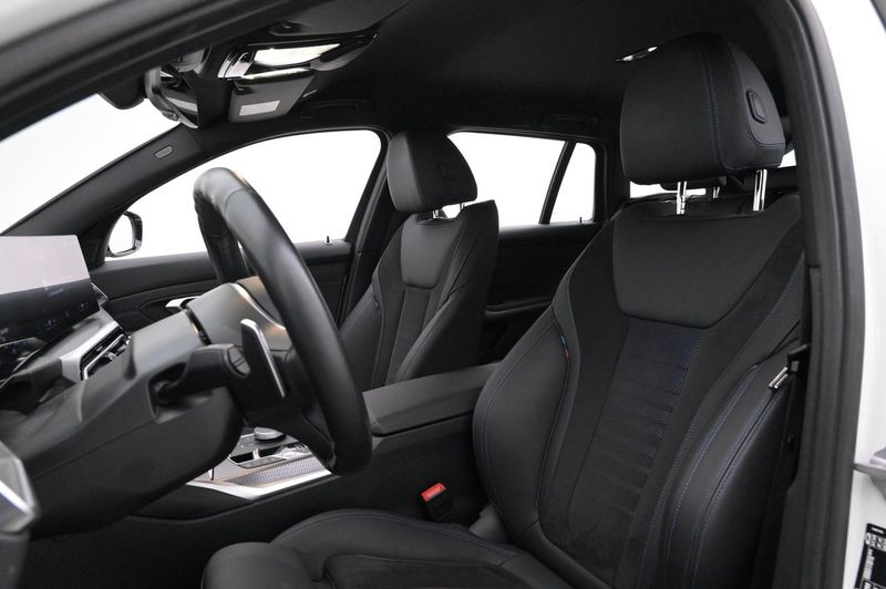 BMW 330 bild 9