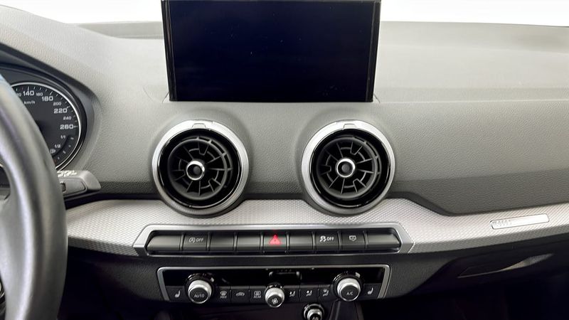 Audi Q2 bild 9