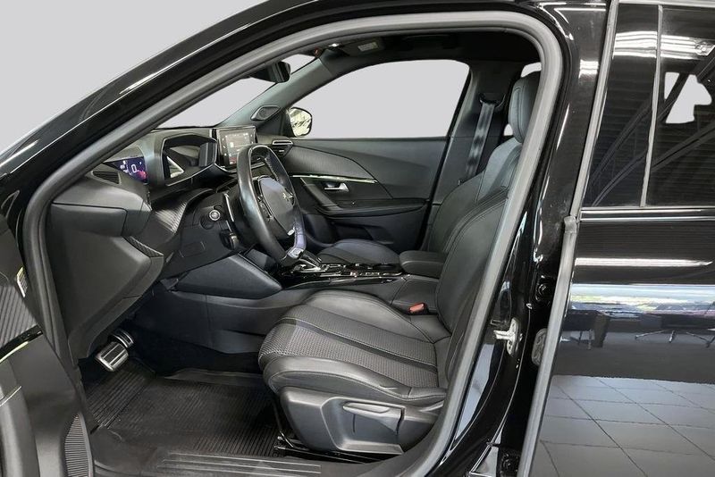Peugeot 2008 bild 8