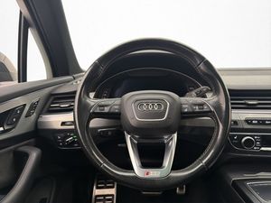 Audi SQ7 bild 14