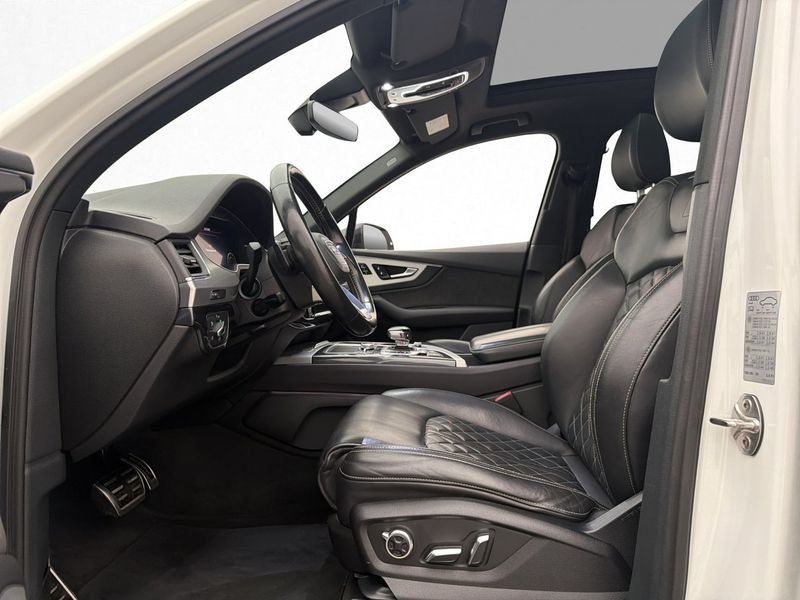 Audi SQ7 bild 11