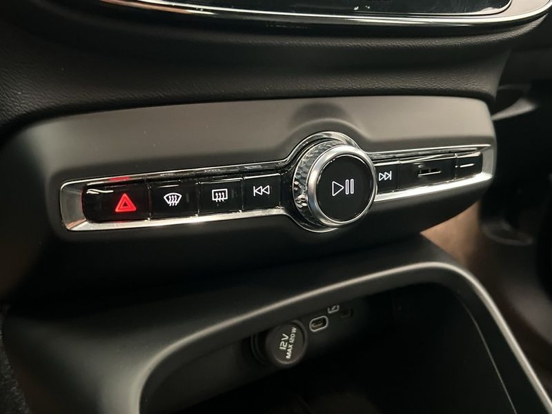 Volvo XC40 bild 24