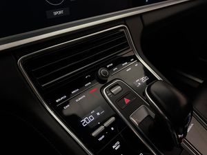 Porsche Panamera bild 31