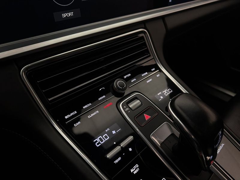 Porsche Panamera bild 31
