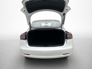 Tesla Model 3 bild 29