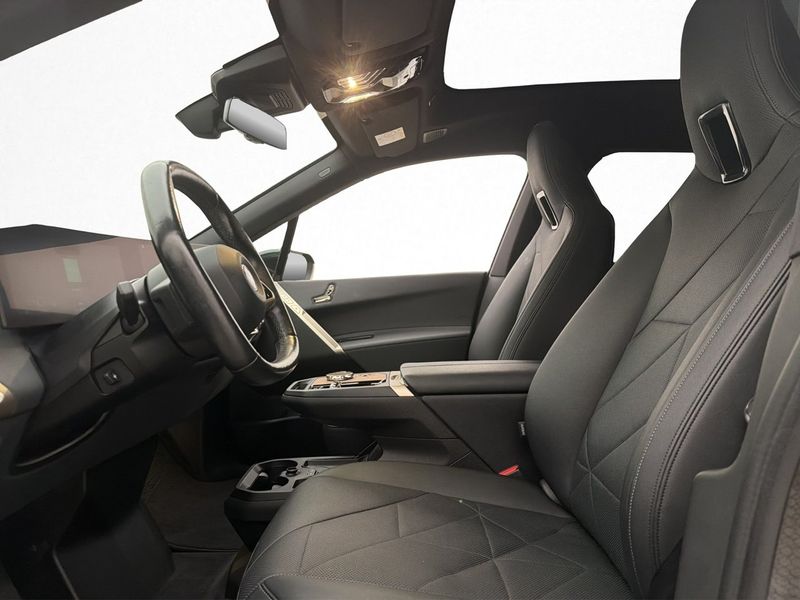 BMW iX bild 13