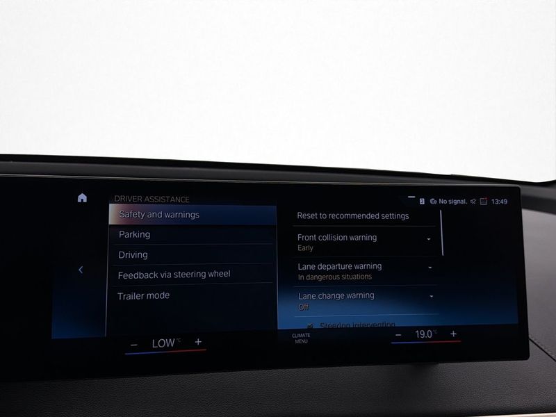 BMW iX bild 29