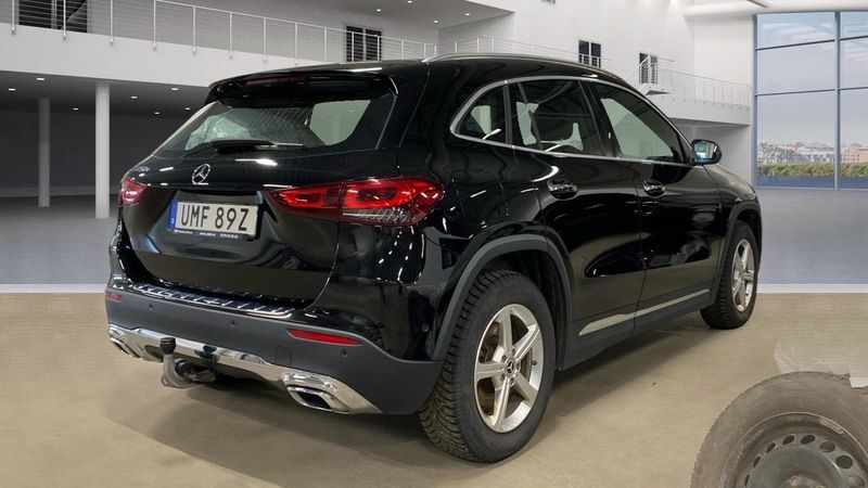 Mercedes GLA250 bild 3