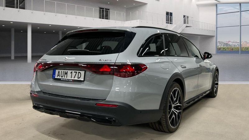 Mercedes E300 bild 5