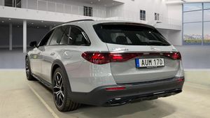 Mercedes E300 bild 3