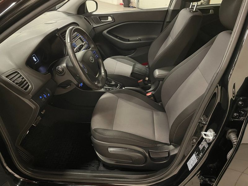Hyundai i20 bild 3