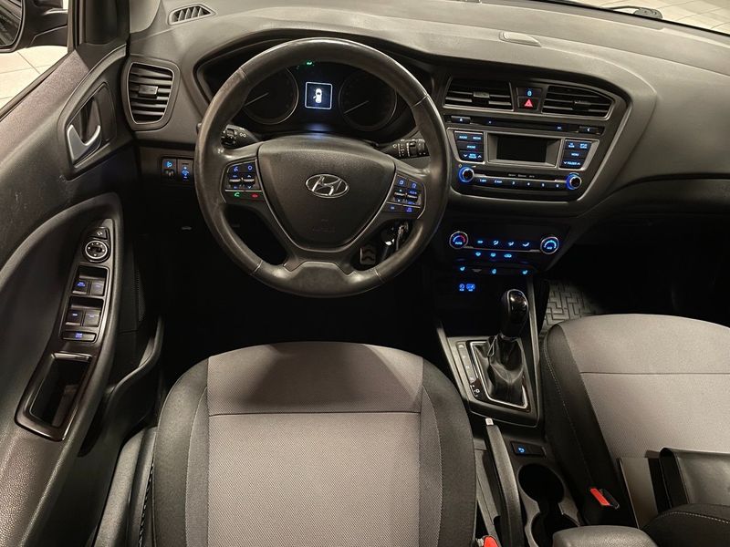 Hyundai i20 bild 5