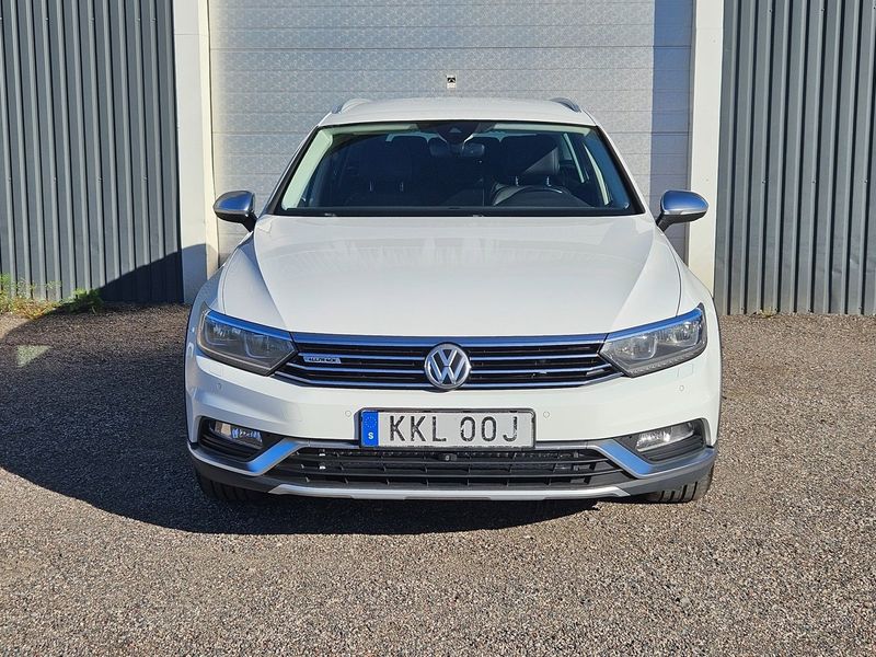 Volkswagen Passat bild 2