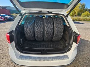 Volkswagen Passat bild 7