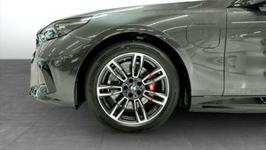 BMW 530 bild 9