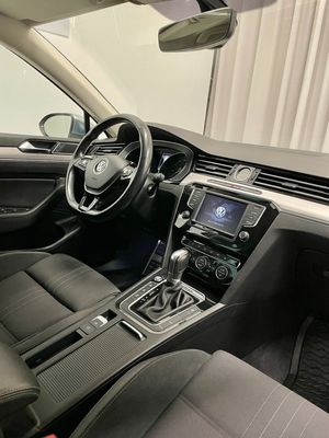 Volkswagen Passat bild 14