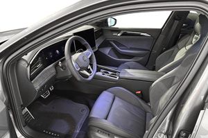 Volkswagen Passat bild 4