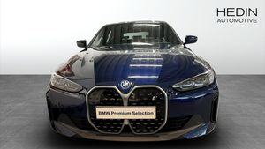 BMW i4 bild 8