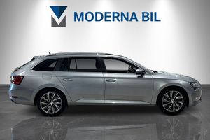 Skoda Superb bild 6
