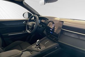 Lynk & Co 01 bild 8