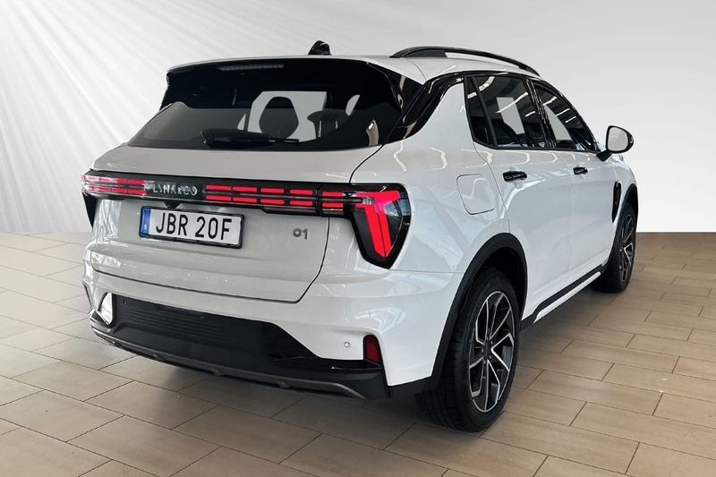 Lynk & Co 01 bild 4
