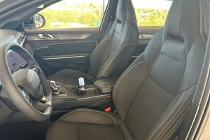 Lynk & Co 01 bild 14
