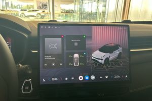 Lynk & Co 01 bild 16